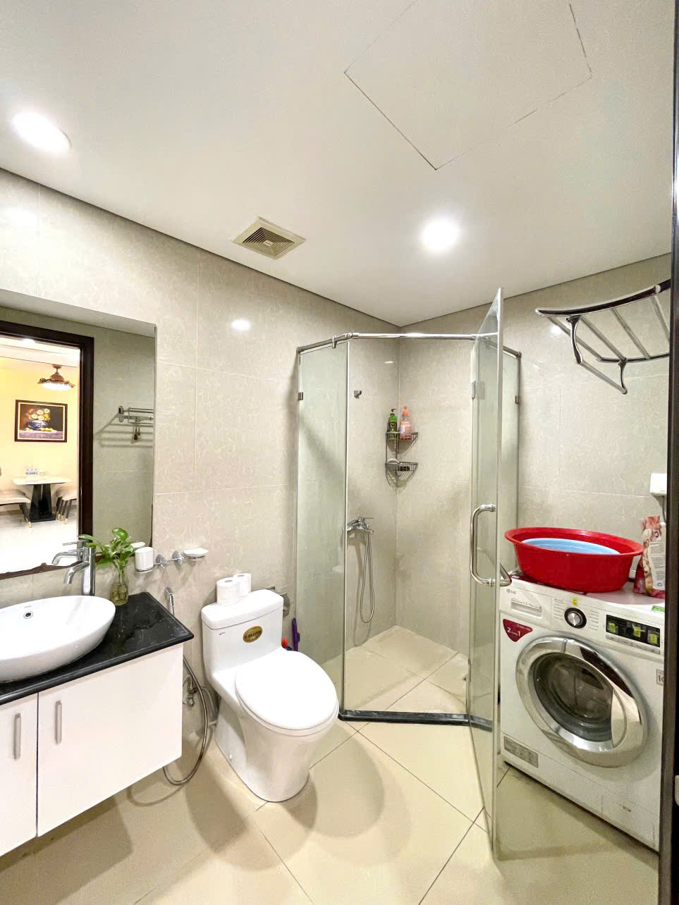 Cho thuê Homestay 4 Phòng Ngủ tại Times City